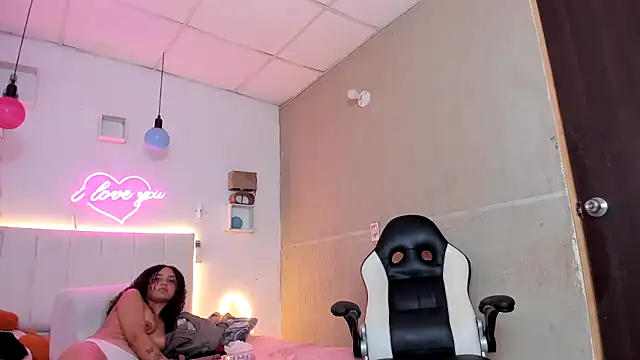 Snapshot of Andre_lezcano chatting on September 2025 08:12:02 PM Andre lezcano online show from September 2025 08:12:02 PM