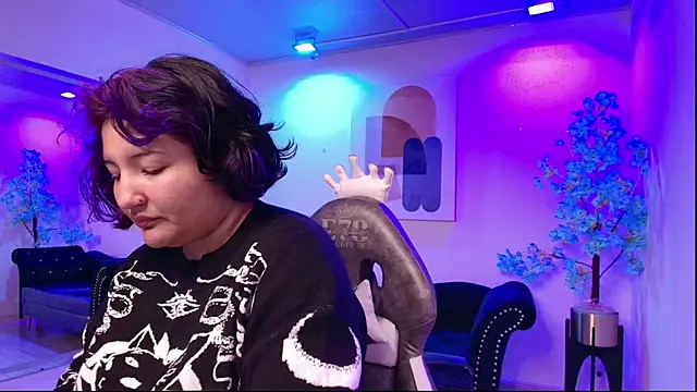 Ritsuka berry online show from December 2025 02:54:02 AM