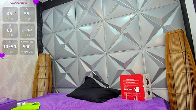 GreciaFox1 online show from November 2025 11:10:02 AM