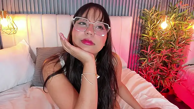 SofiAdanss online show from March 2026 11:00:02 PM