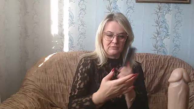 EleanoraDream online show from September 2025 12:38:02 PM