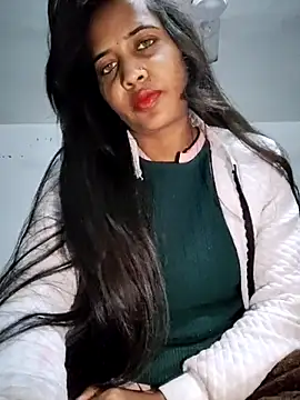 cute radhikaa online show from January 2026 09:50:01 PM