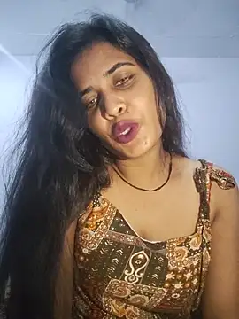 Snapshot of cute_radhikaa chatting on June 2026 08:57:01 AM cute radhikaa online show from June 2026 08:57:01 AM