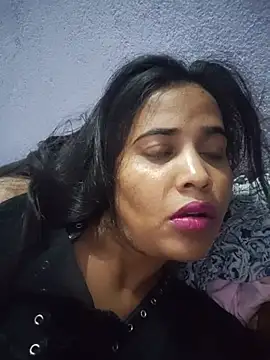 Snapshot of cute_radhikaa chatting on June 2026 04:16:02 PM cute radhikaa online show from June 2026 04:16:02 PM