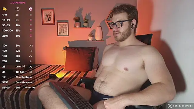 mateo ocampo online show from November 2025 09:03:02 PM