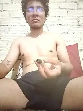 Snapshot of LecheDeSoya666 chatting on January 2026 10:12:02 PM LecheDeSoya666 online show from January 2026 10:12:02 PM