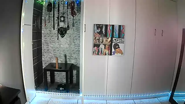 BaDSubMiss online show from October 2025 04:24:02 AM