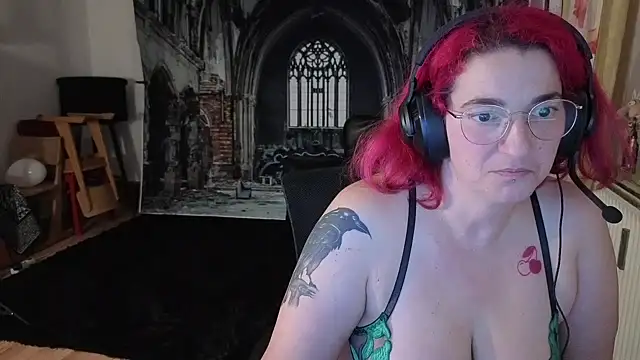 Einfach Dani offi online show from October 2025 09:04:02 PM