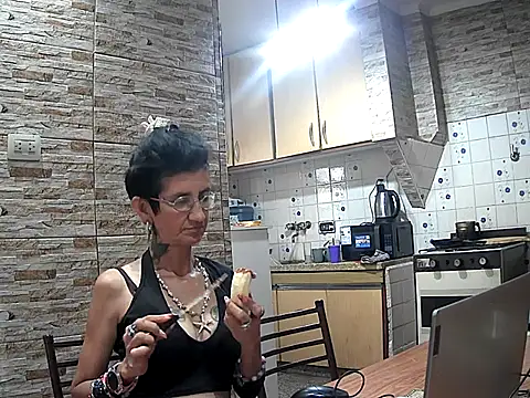 lacoloyelpela25 online show from March 2026 05:51:01 PM