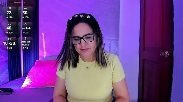 Agatha Pleasure online show from March 2026 12:00:02 PM