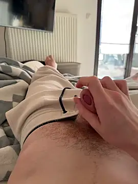 Djibi77 online show from January 2026 01:05:02 PM