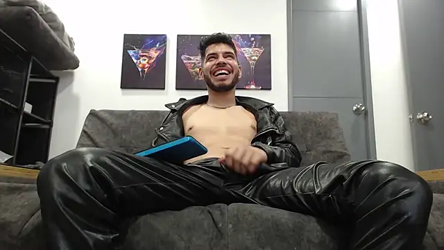 mackdaniels online show from December 2025 09:45:02 PM