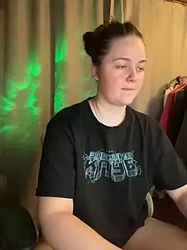 Cuty Kitty online show from October 2025 08:32:01 PM