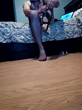 Crossedsissy online show from April 2026 08:44:01 PM