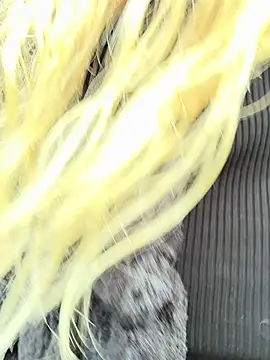 Bikergirl 97 online show from October 2025 01:23:01 PM