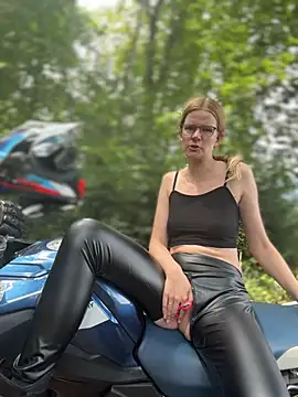Bikergirl 97 online show from July 2026 11:39:02 AM