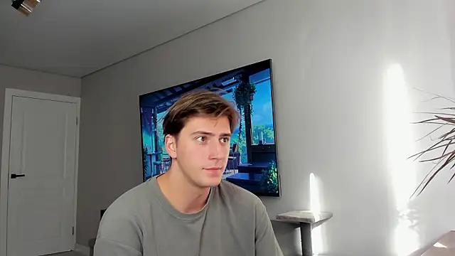 DaniHort online show from March 2026 08:20:02 AM