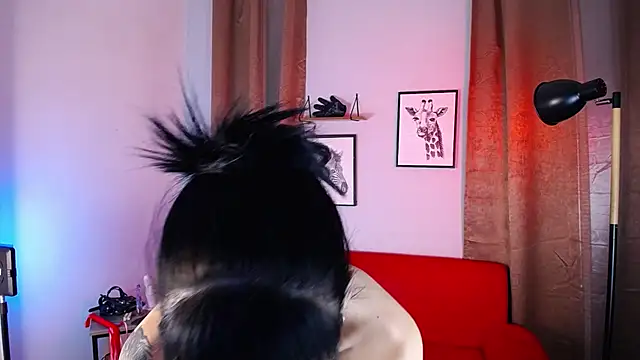 DakariaHills  online show from October 2025 02:39:02 PM