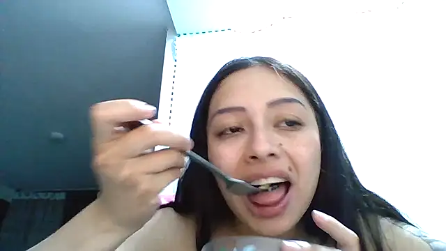 sara gomez1  online show from May 2026 12:18:01 AM