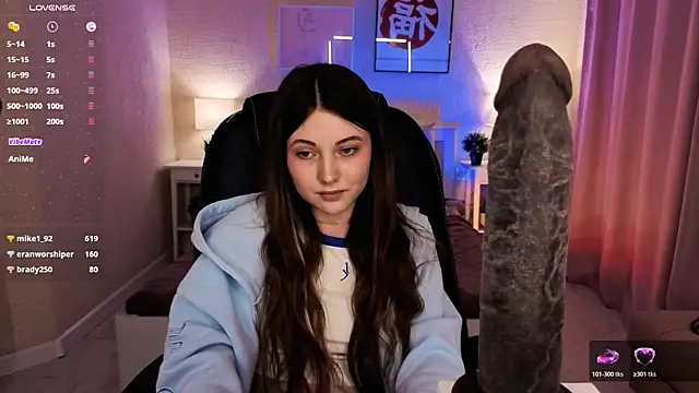 Kimmie shine online show from April 2026 01:00:02 PM