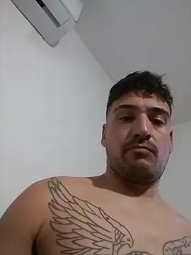 Snapshot of bigandstrong2217 chatting on September 2025 05:13:01 PM bigandstrong2217 online show from September 2025 05:13:01 PM