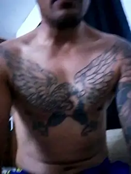 Snapshot of bigandstrong2217 chatting on January 2026 05:43:02 AM bigandstrong2217 online show from January 2026 05:43:02 AM