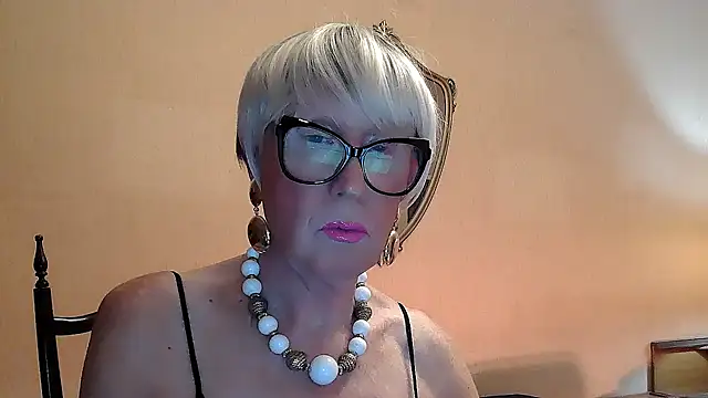 ROBY SWEETHOT online show from October 2025 09:57:01 PM
