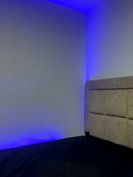 EmilyNoir1 online show from November 2025 11:26:01 PM