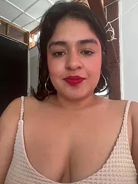 Snapshot of EmilyNoir1 chatting on May 2026 06:47:01 PM EmilyNoir1 online show from May 2026 06:47:01 PM
