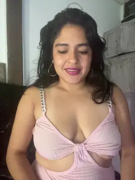 Snapshot of EmilyNoir1 chatting on July 2026 12:13:01 AM EmilyNoir1 online show from July 2026 12:13:01 AM