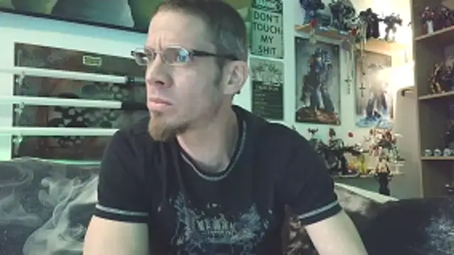 TomXXII online show from January 2026 11:30:02 PM