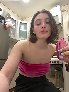 ZariaFlame online show from March 2026 09:52:02 PM