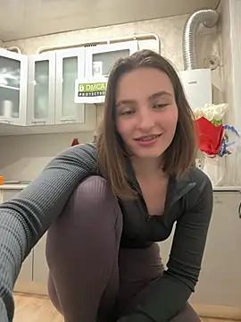 Snapshot of ZariaFlame chatting on May 2026 09:44:02 PM ZariaFlame online show from May 2026 09:44:02 PM