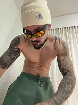 penebunny online show from December 2025 11:05:01 AM