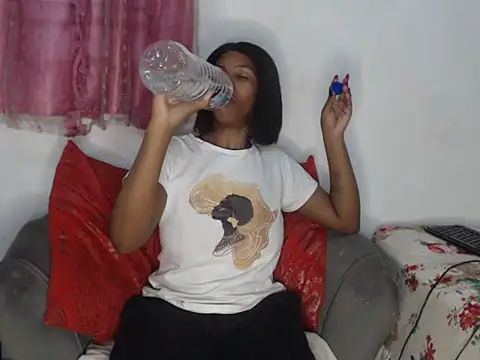 GoldSnowXxX online show from June 2026 01:28:02 AM
