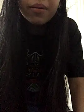 Snapshot of ashleyy20 chatting on December 2025 08:20:02 AM ashleyy20 online show from December 2025 08:20:02 AM