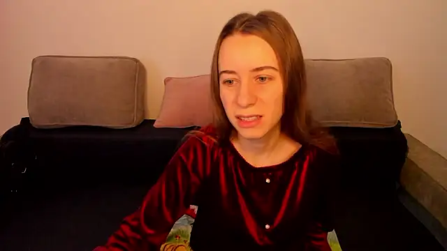 Snapshot of alisaakiss chatting on January 2026 06:40:01 AM alisaakiss online show from January 2026 06:40:01 AM