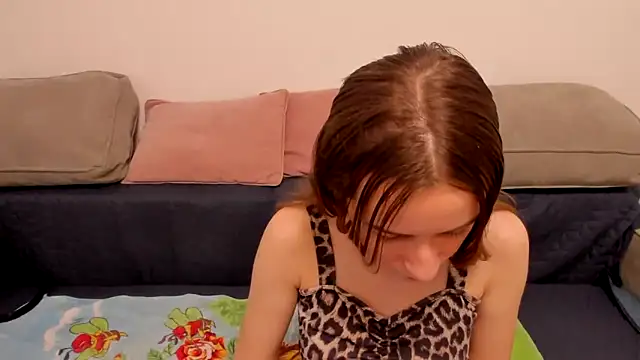 Snapshot of alisaakiss chatting on March 2026 07:15:01 AM alisaakiss online show from March 2026 07:15:01 AM