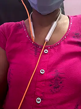 Tamil Anushya online show from December 2025 07:07:01 PM