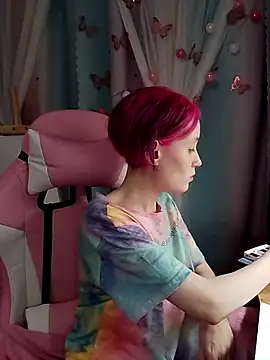 Fuzzy Unicorn online show from September 2025 06:41:02 PM