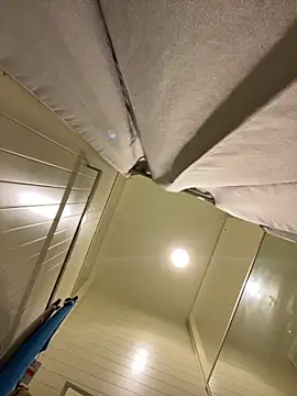 MiraReach online show from October 2025 03:26:02 AM