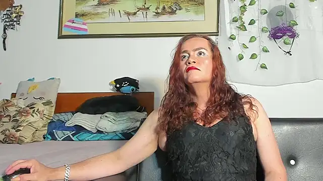 Snapshot of Mishell_Bons chatting on March 2026 10:03:02 PM Mishell Bons online show from March 2026 10:03:02 PM