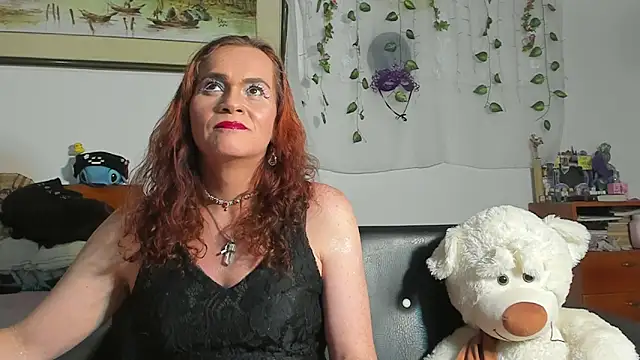 Snapshot of Mishell_Bons chatting on April 2026 02:09:01 AM Mishell Bons online show from April 2026 02:09:01 AM