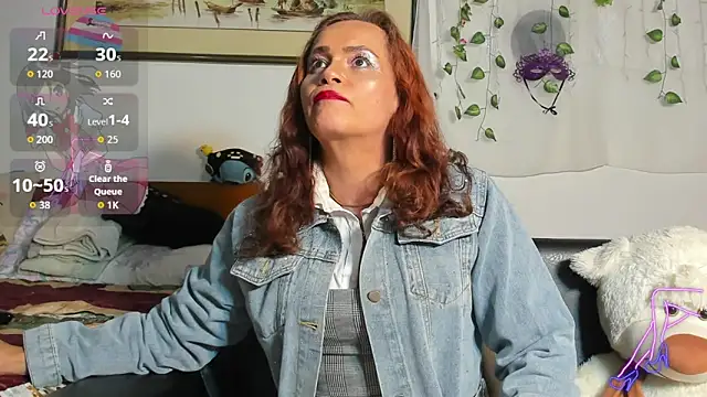 Snapshot of Mishell_Bons chatting on April 2026 03:50:02 AM Mishell Bons online show from April 2026 03:50:02 AM