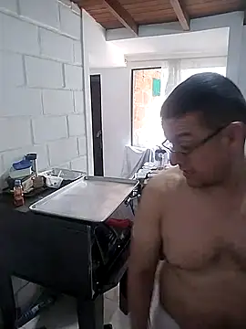 Danimedellin1 online show from April 2026 05:06:02 PM