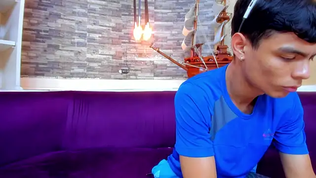 Brownie Lovers online show from November 2025 12:27:02 PM