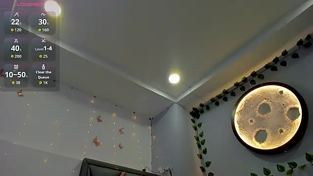 klariz09 online show from February 2026 08:02:01 PM