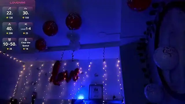 klariz09 online show from February 2026 07:43:01 PM