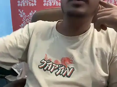 love69ly online show from May 2026 06:37:01 PM