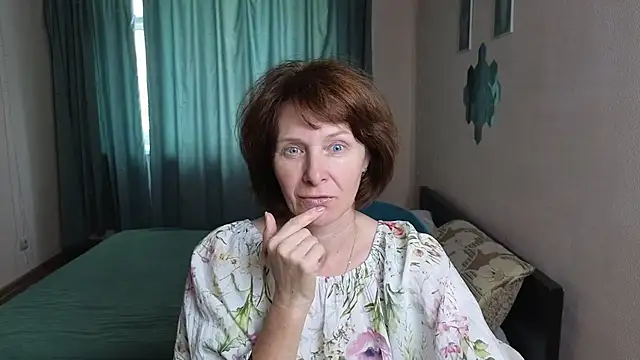 Snapshot of Lia_Tito chatting on September 2025 12:38:01 PM Lia Tito online show from September 2025 12:38:01 PM
